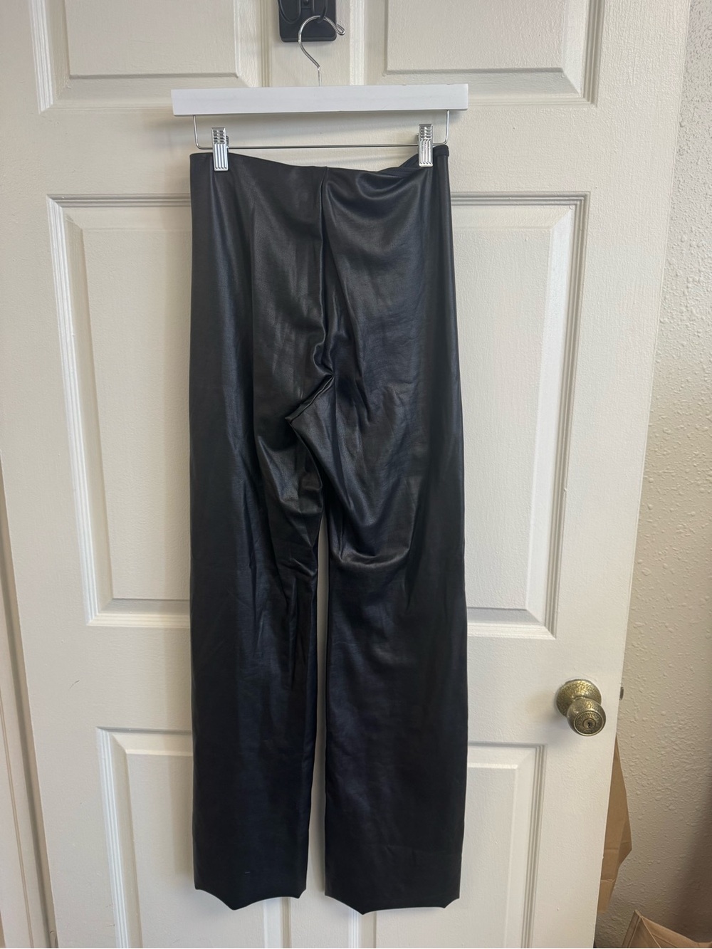 ✨SKIMS Pants✨ - Picture 5 of 5